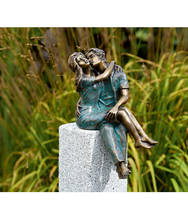Rottenecker Bronzefigur Paar Junges Glück – Bild 2